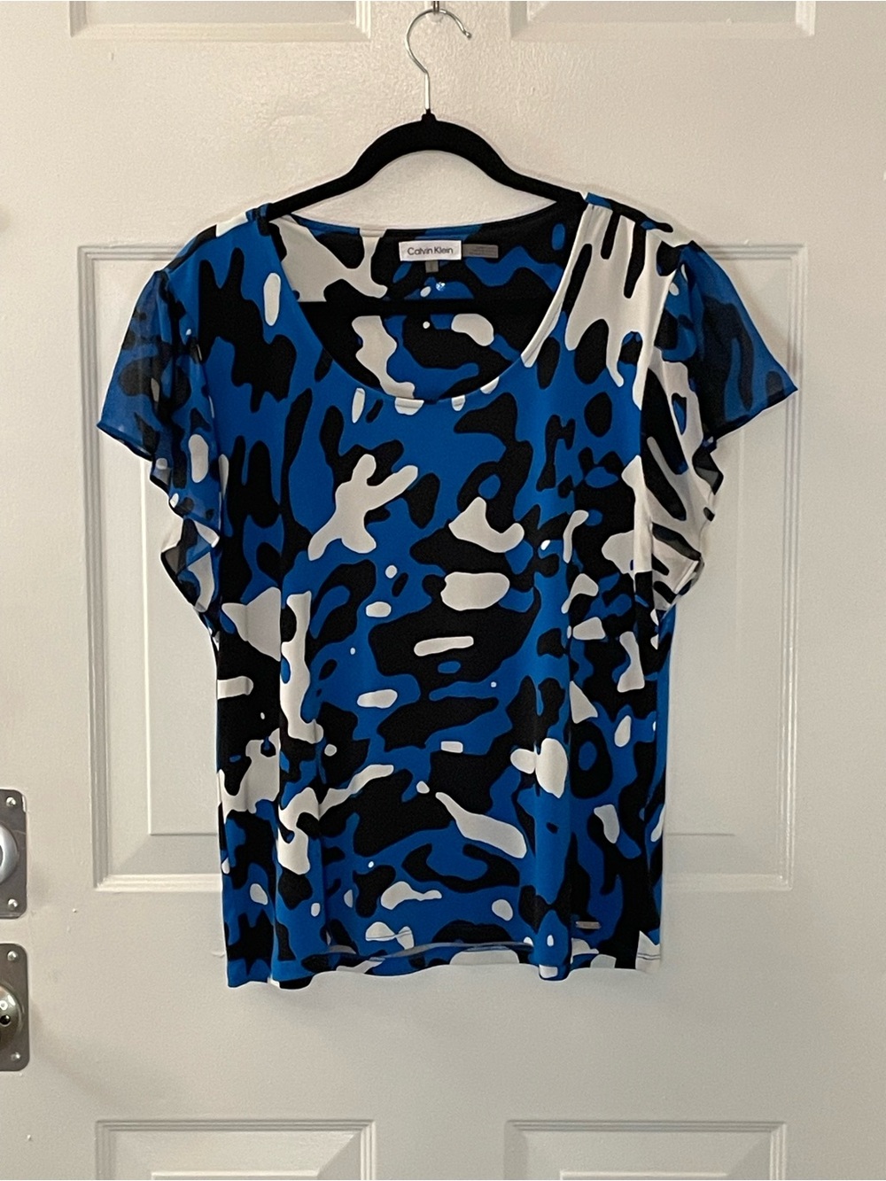 Calvin Klein Blue Black White Abstract Flutter Sleeve Top